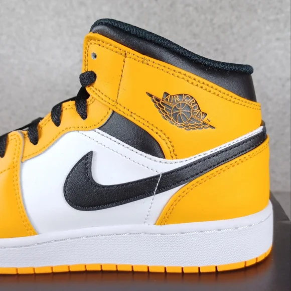 Nike Air Jordan 1 Mid Taxi Sneakers Shoes - Picture 6 of 12